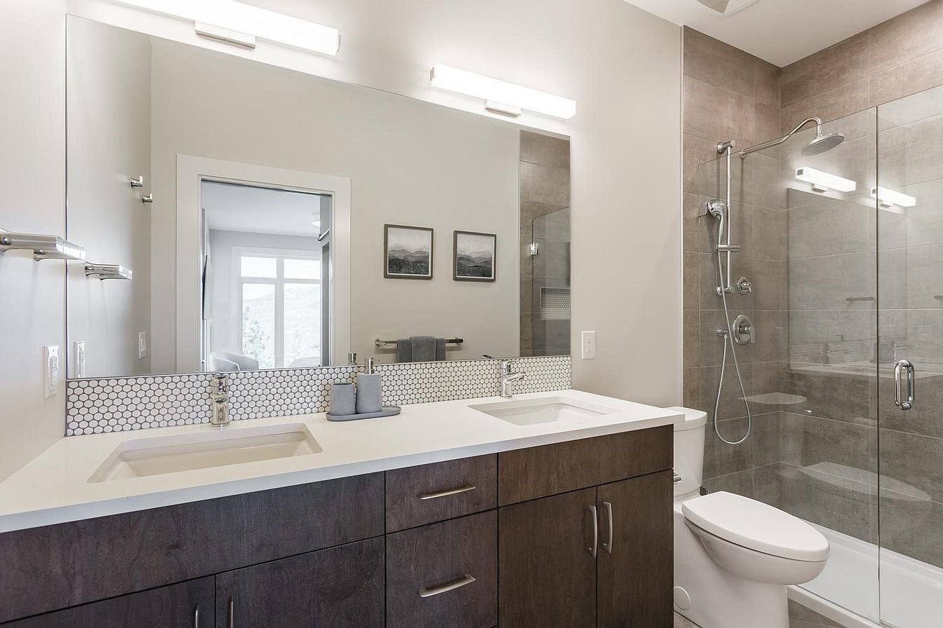 Ensuite